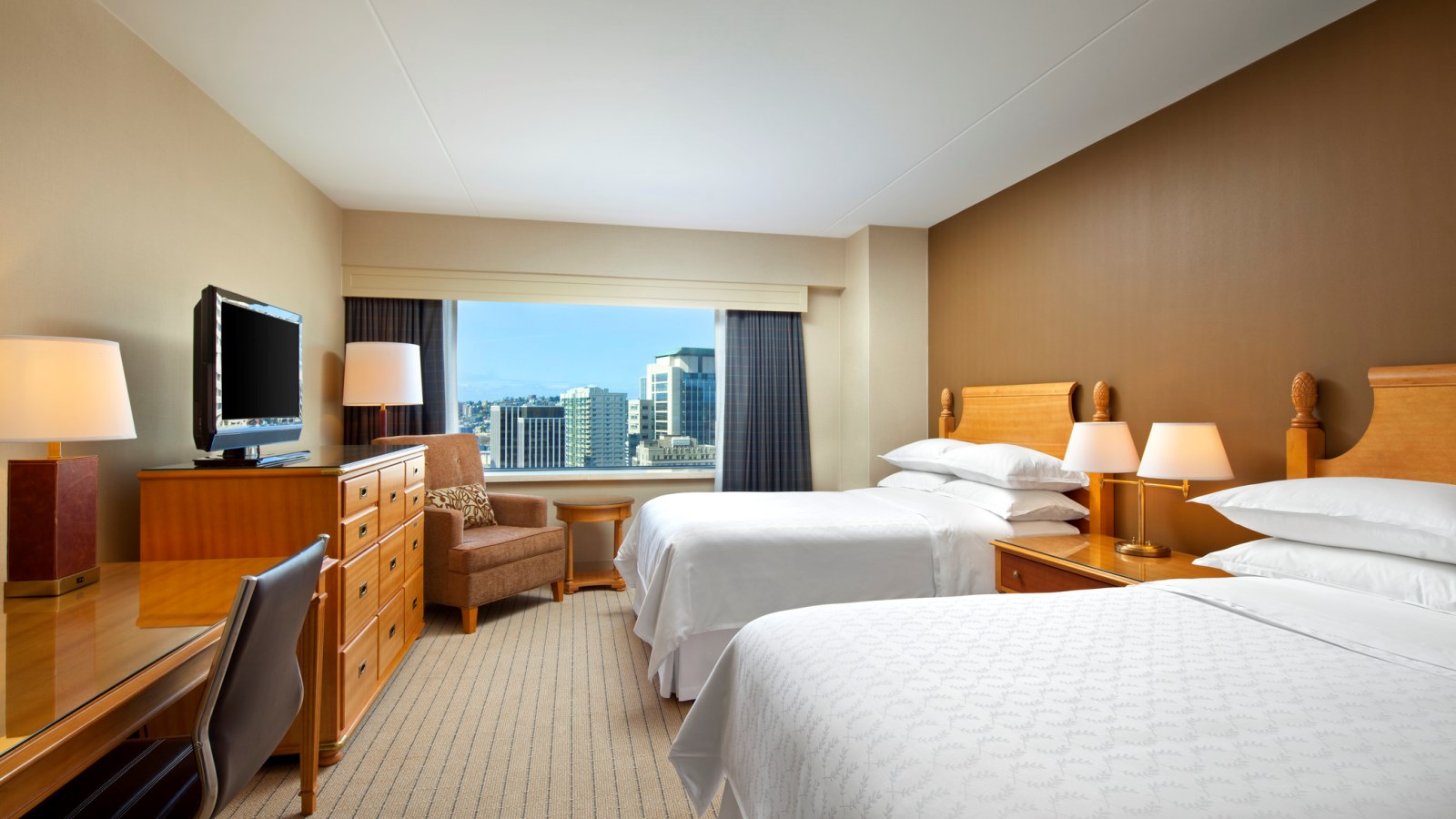 best casinos with hotel rooms near seattle